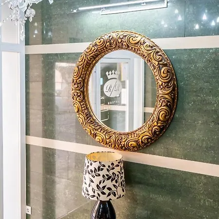 Rr Feria By Beleret 招待所